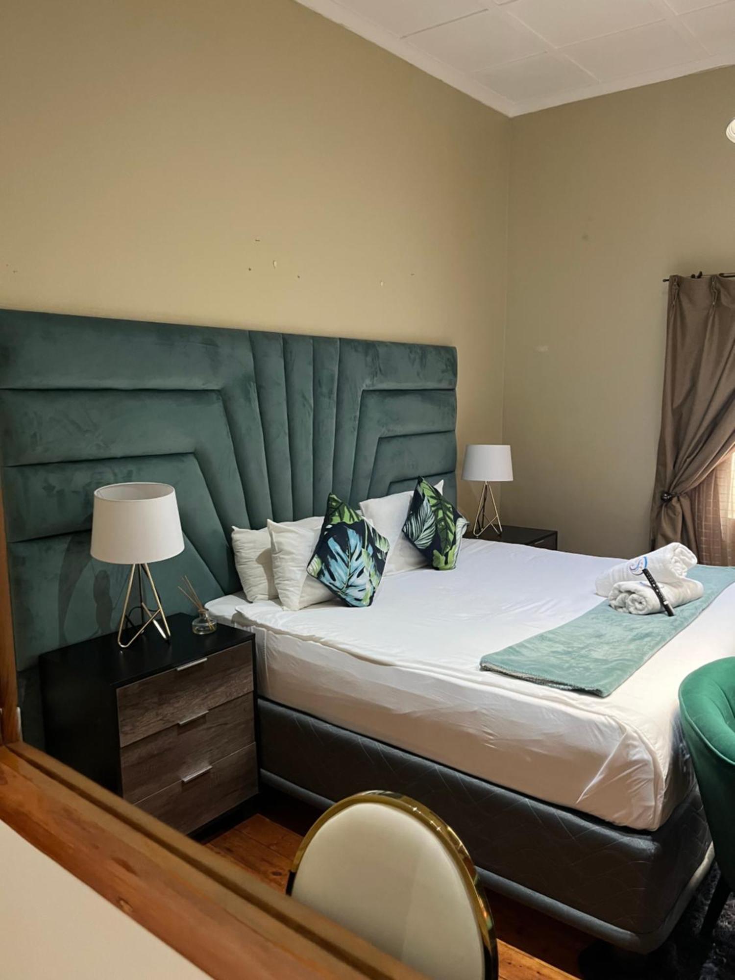 St Eve Lodge & Spa Bloemfontein Dış mekan fotoğraf